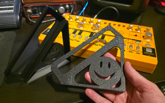 Desktop Stand for Behringer TD-3 | 45º